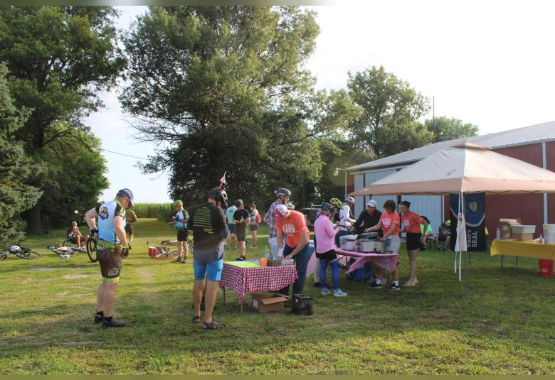 Grundy County Pork Producers serve breakfast sandwiches during RAGBRAI (Photo Courtesy of Laura Hommel)