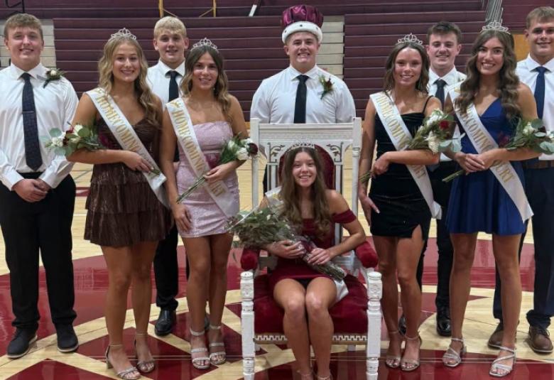 Grundy Center’s 2026 Homecoming King and Queen, Carter Ruth and Evelyn Geerdes. (Photo Shot by Kassi Nelson)