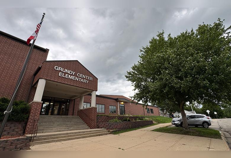 The entrance to Grundy Center Elementary School. Taken with permission from the Carl A. Nelson & Company website